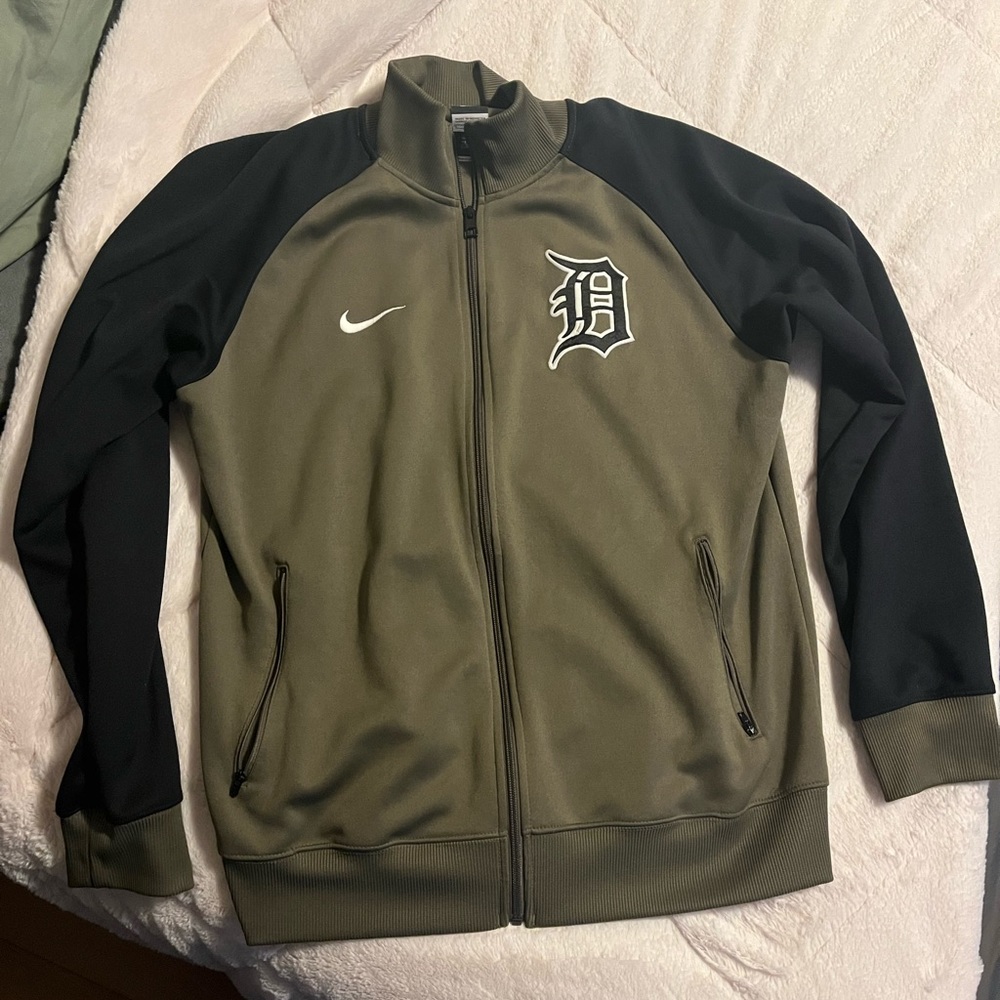 Detroit Tigers Nike MLB track jacket Nike Men’s large